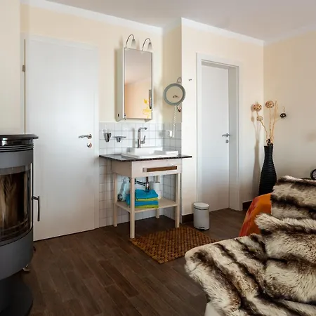 Almchalet Sonne * Emberg (Spittal an der Drau)